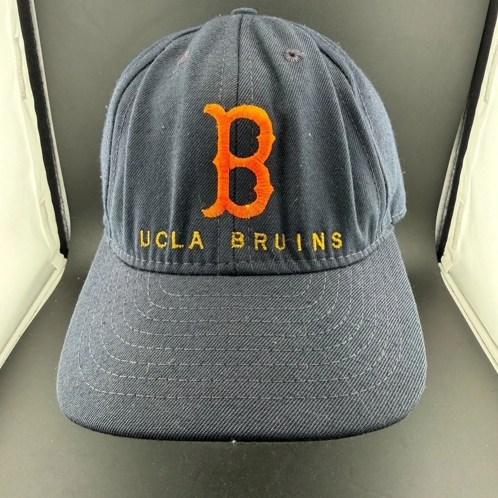 VTG California Headwear UCLA Bruins Cap Mens Navy Blue Embroidered Fitted Hat